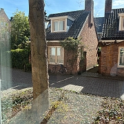 022 Rondom het museum staan leuke huisjes